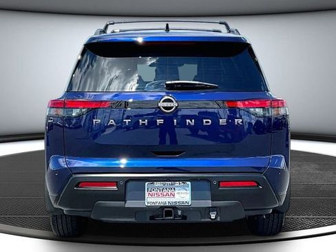 New 2026 Nissan Pathfinder SV image 4