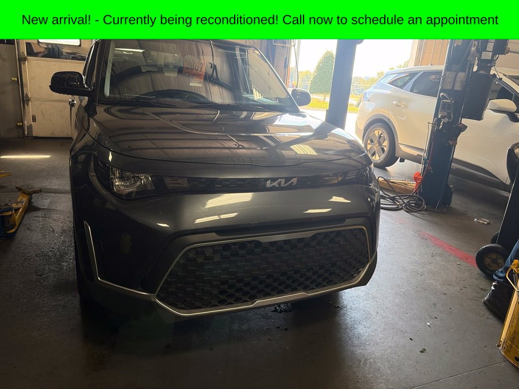 Used 2024 Kia Soul S FWD image 1