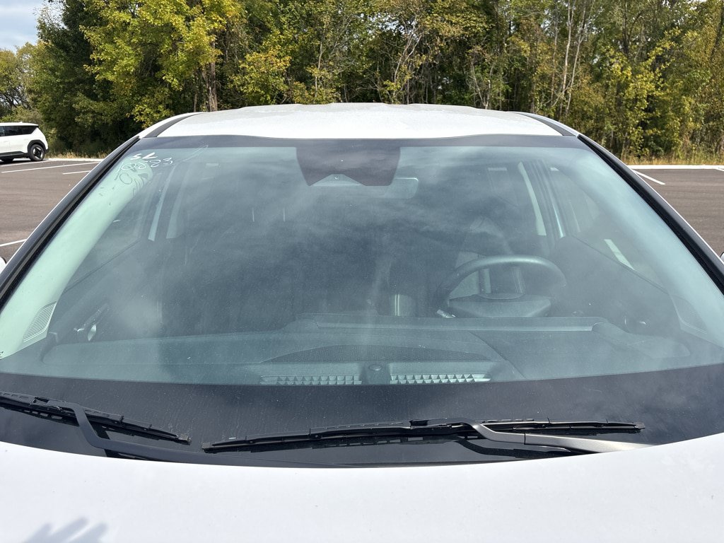 Certified 2026 Kia Sportage EX FWD image 30