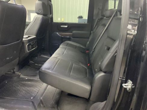 Used 2023 GMC Sierra 2500 Denali w/ Denali Black Diamond Edition image 11