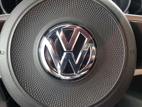 Used 2017 Volkswagen Jetta GLI image 22