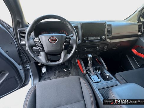 Used 2023 Nissan Frontier PRO-4X w/ Pro Convenience Package AWD/4WD image 10