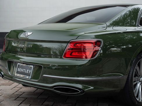 Certified 2024 Bentley Flying Spur W12 image 48