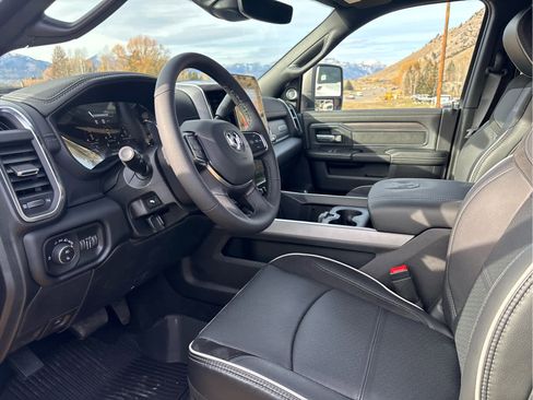 New 2025 RAM 3500 Laramie image 15