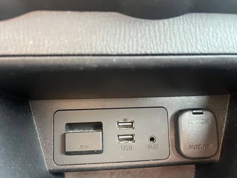 Used 2018 Toyota Yaris iA FWD image 19