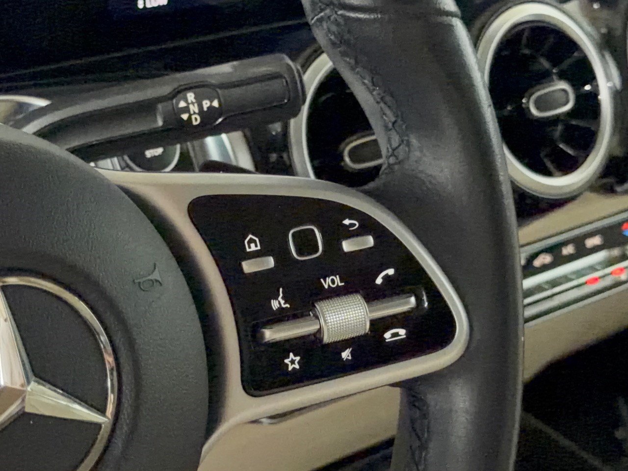 Used 2021 Mercedes-Benz GLB 250 image 19