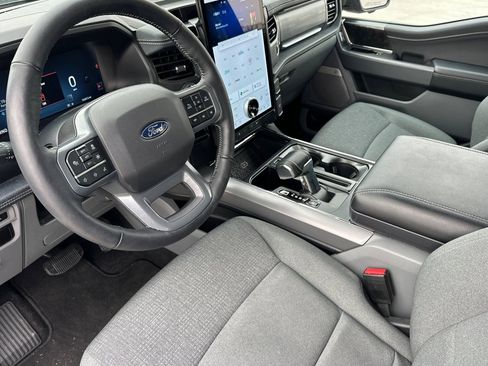 Used 2024 Ford F150 Lightning Flash image 10