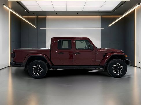 Used 2021 Jeep Gladiator Rubicon AWD/4WD image 7