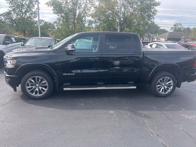 Used 2021 RAM 1500 Laramie w/ Sport Appearance Package AWD/4WD image 3