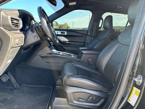 Used 2022 Ford Explorer ST w/ Equipment Group 401A AWD/4WD image 6