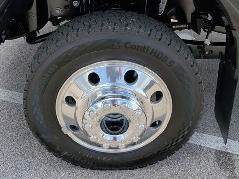 New 2026 Ford F450 Platinum w/ FX4 Off-Road Package image 52