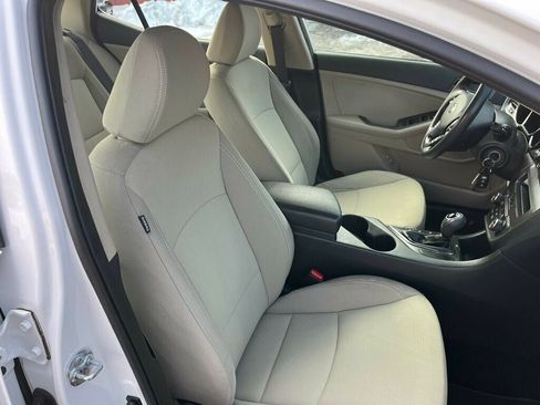 Used 2013 Kia Optima LX w/ Convenience Pkg image 21