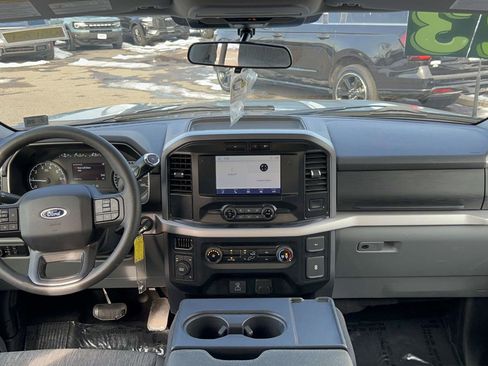 Used 2023 Ford F150 XLT image 31