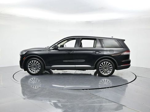 Used 2024 Lincoln Aviator Reserve image 9