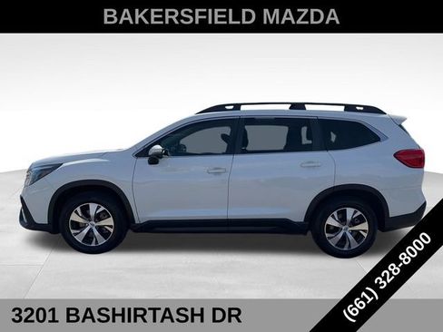 Used 2023 Subaru Ascent Premium w/ Convenience Package AWD/4WD image 2