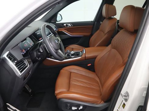 Certified 2023 BMW X5 M50i w/ Executive Package image 20