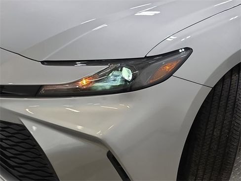 Certified 2025 Toyota Camry LE image 27