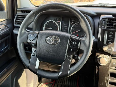 Used 2021 Toyota 4Runner TRD Off-Road Premium image 35