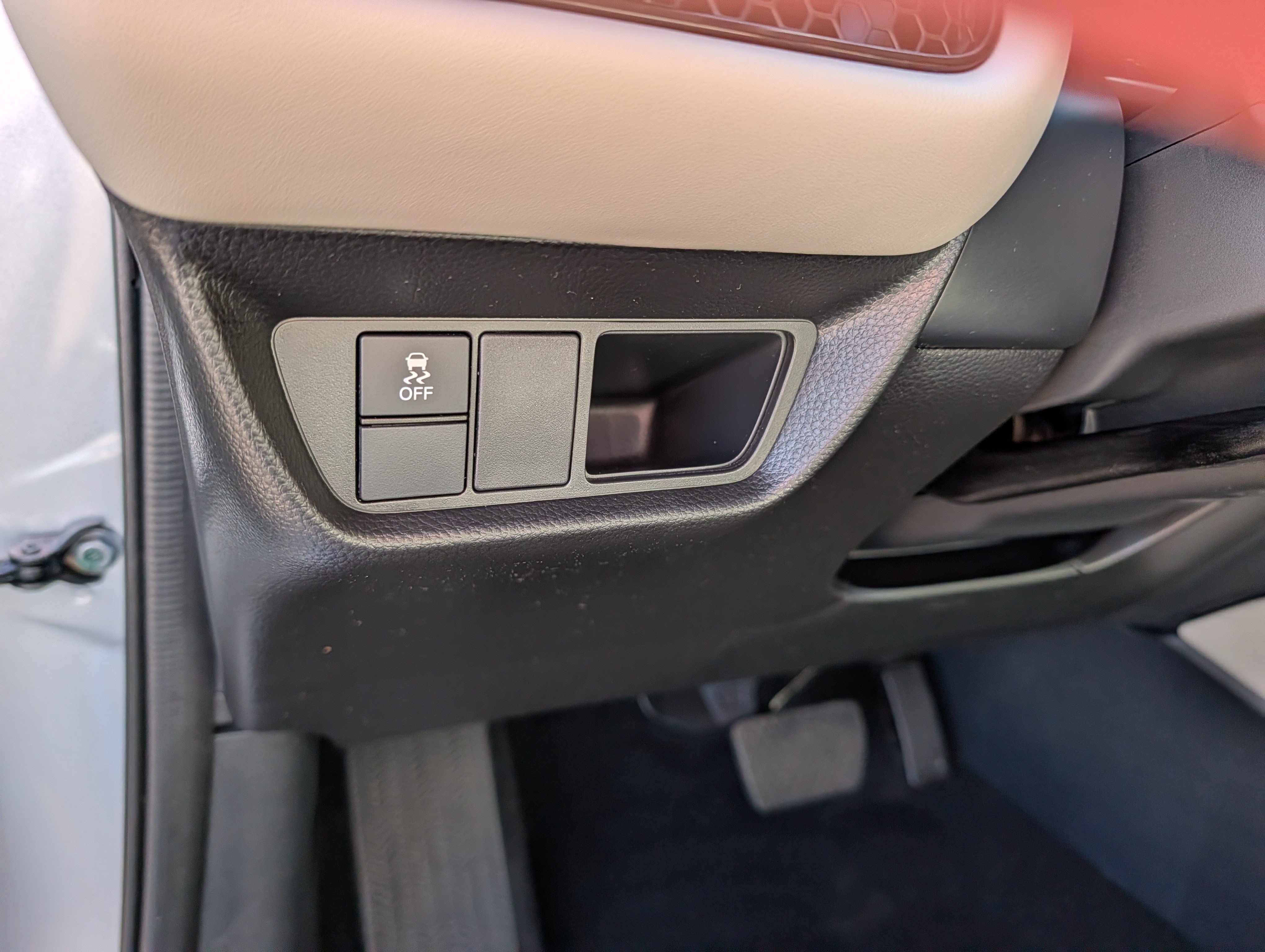 Used 2025 Honda HR-V LX image 23