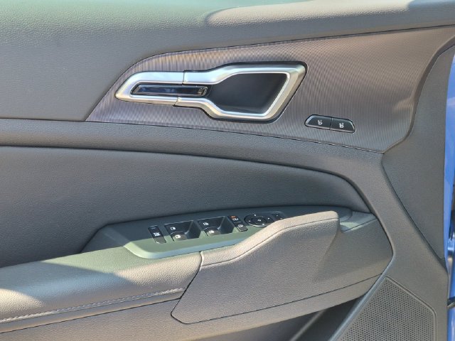 New 2026 Kia Sportage SX FWD image 11