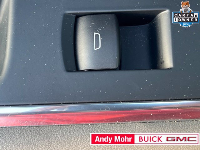 Used 2026 GMC Acadia Elevation w/ Elevation Premium Package FWD image 39