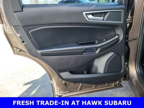 Used 2019 Ford Edge SEL w/ Equipment Group 201A image 16