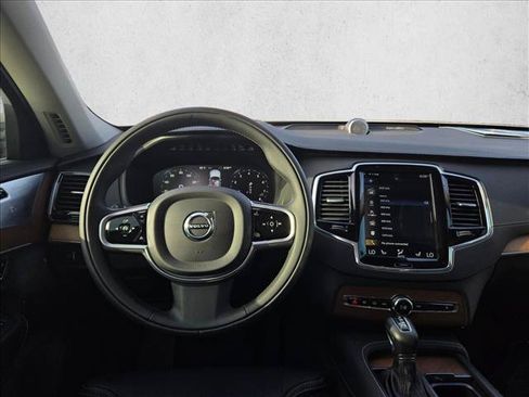 Used 2019 Volvo XC90 T6 Inscription w/ Advanced Package AWD/4WD image 18