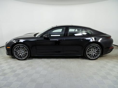 New 2026 Porsche Panamera 4 image 2