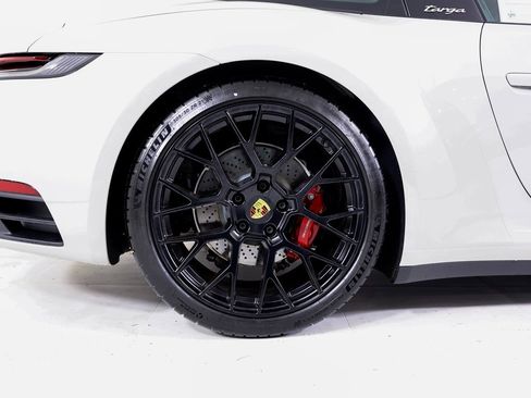 Certified 2023 Porsche 911 Targa 4S image 23