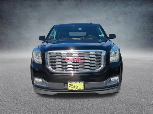 Used 2019 GMC Yukon XL Denali w/ Denali Ultimate Package image 4