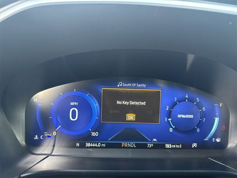 Used 2022 Ford Escape SEL w/ Technology Package image 23