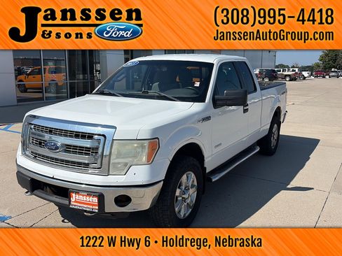 Used 2013 Ford F150 XLT w/ Luxury Equipment Group AWD/4WD image 2