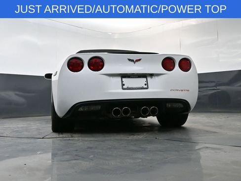 Used 2005 Chevrolet Corvette Convertible w/ Preferred Equipment Group RWD image 20