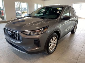 Used 2023 Ford Escape Active video 1