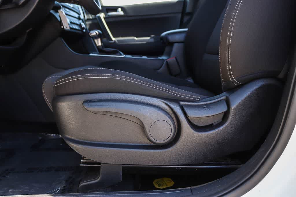 Used 2021 Kia Sportage LX AWD/4WD image 20