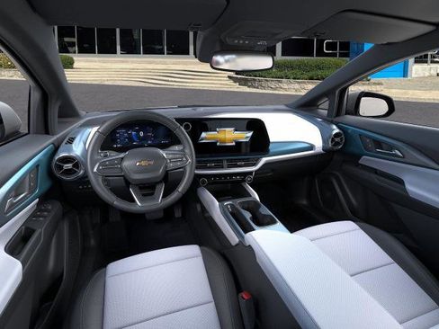 New 2026 Chevrolet Equinox EV LT image 15