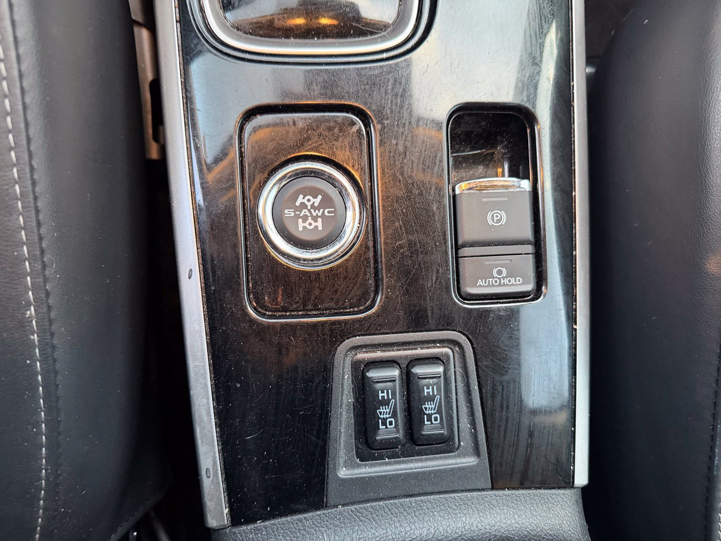 Used 2019 Mitsubishi Outlander GT AWD/4WD image 11