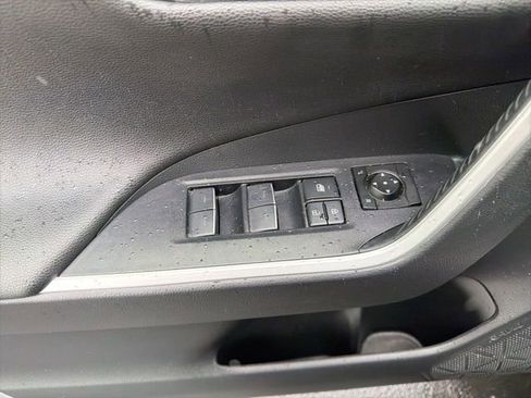 Used 2022 Toyota RAV4 XSE w/ XSE Grade Weather Package AWD/4WD image 18