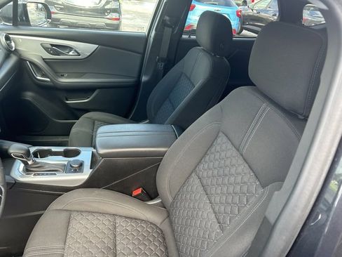 Used 2022 Chevrolet Blazer LT image 43