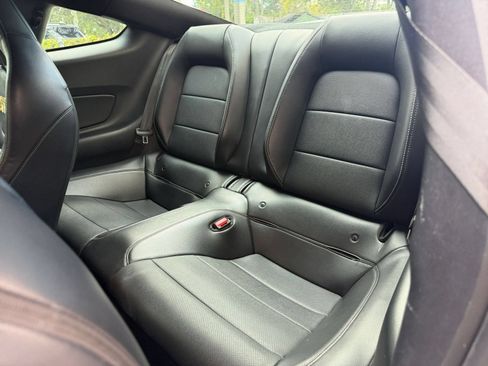 Used 2022 Ford Mustang GT Premium w/ GT Performance Package RWD image 20