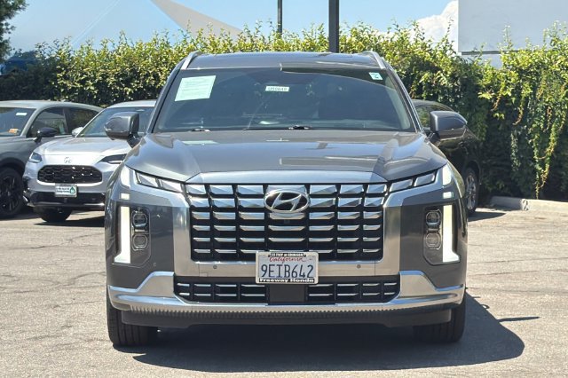 Used 2023 Hyundai Palisade Calligraphy w/ Cargo Package FWD image 9