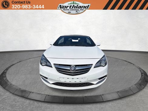 Used 2019 Buick Cascada Premium FWD image 2