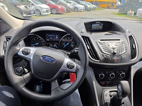 Used 2015 Ford Escape SE FWD image 23
