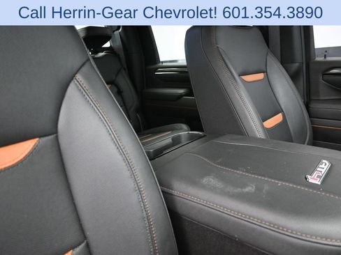 Used 2024 GMC Sierra 2500 AT4 w/ AT4 Premium Plus Package AWD/4WD image 28