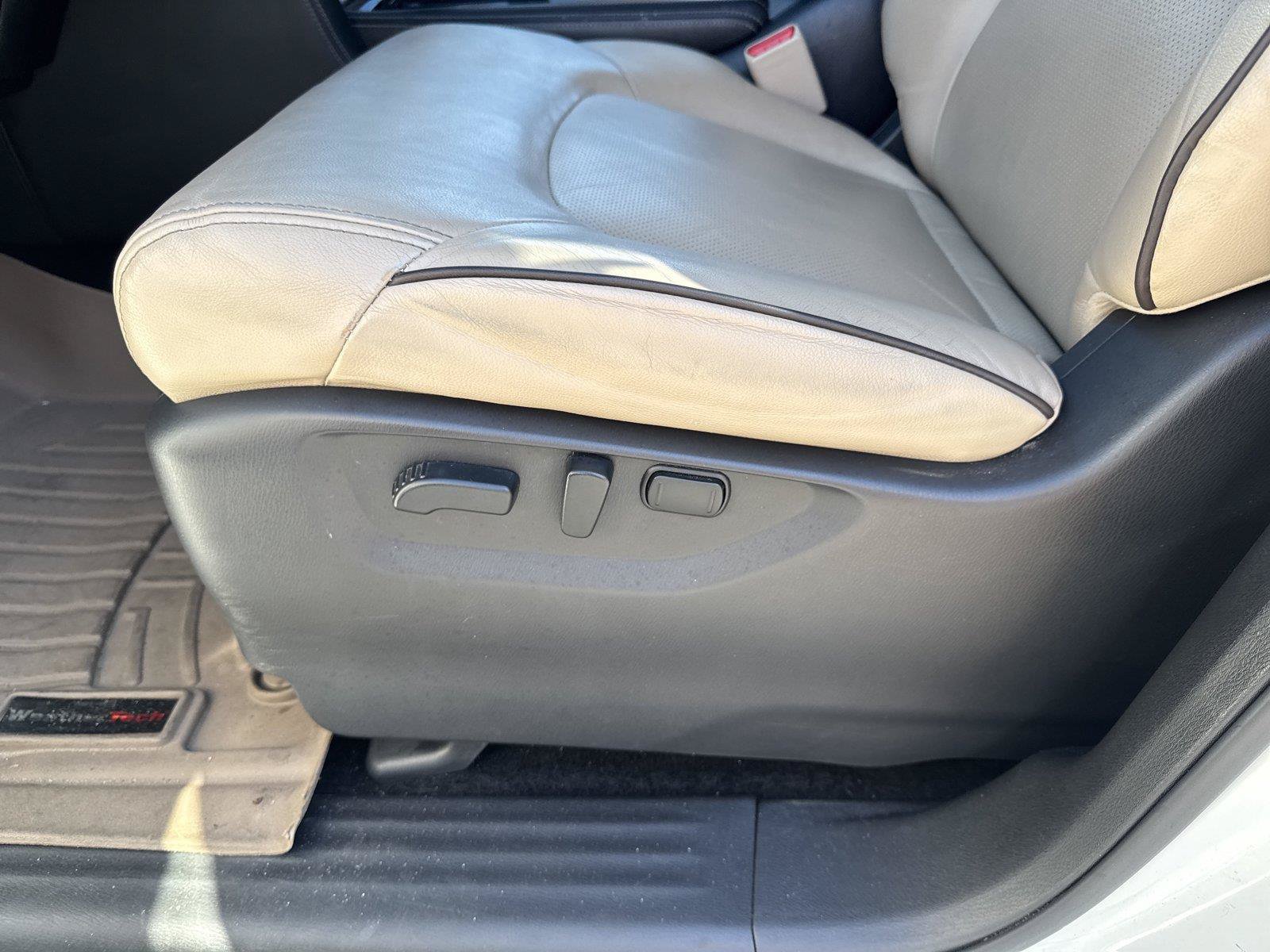 Used 2023 Nissan Armada SL w/ Captain's Chairs Package RWD image 10