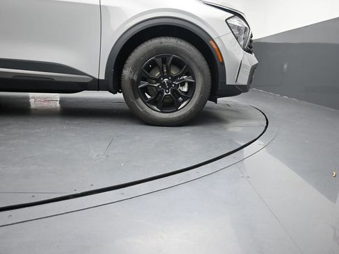 Used 2023 Kia Sportage X-Pro AWD/4WD image 11