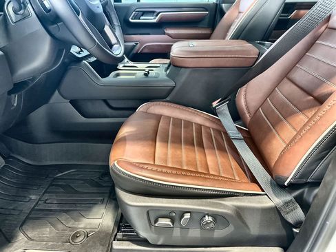 New 2026 GMC Sierra 2500 Denali Ultimate image 24