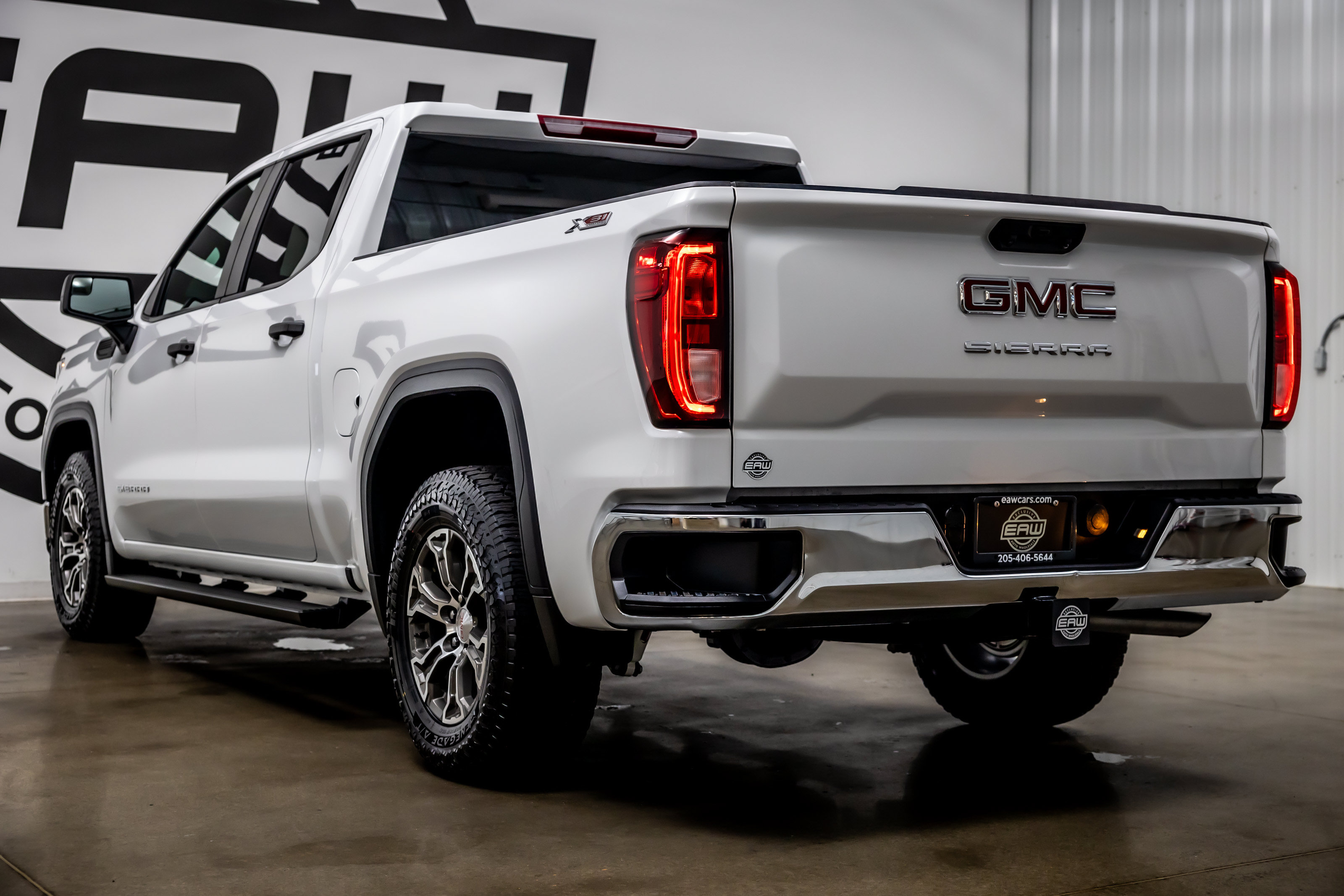 Used 2025 GMC Sierra 1500 Pro w/ Pro Value Package AWD/4WD image 31