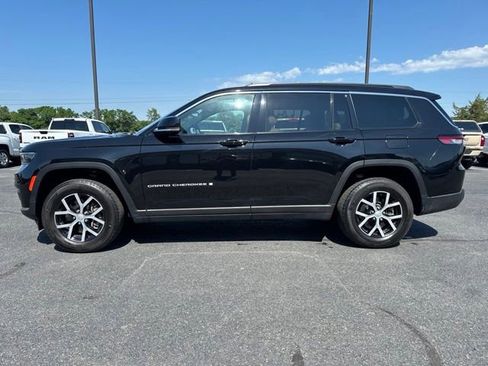Used 2024 Jeep Grand Cherokee L Limited w/ Trailer Tow Package AWD/4WD image 16