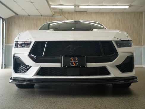 Used 2024 Ford Mustang GT Premium w/ GT Performance Package RWD image 3